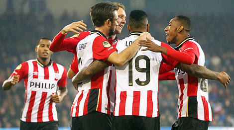 他在攻防两 他在攻防两