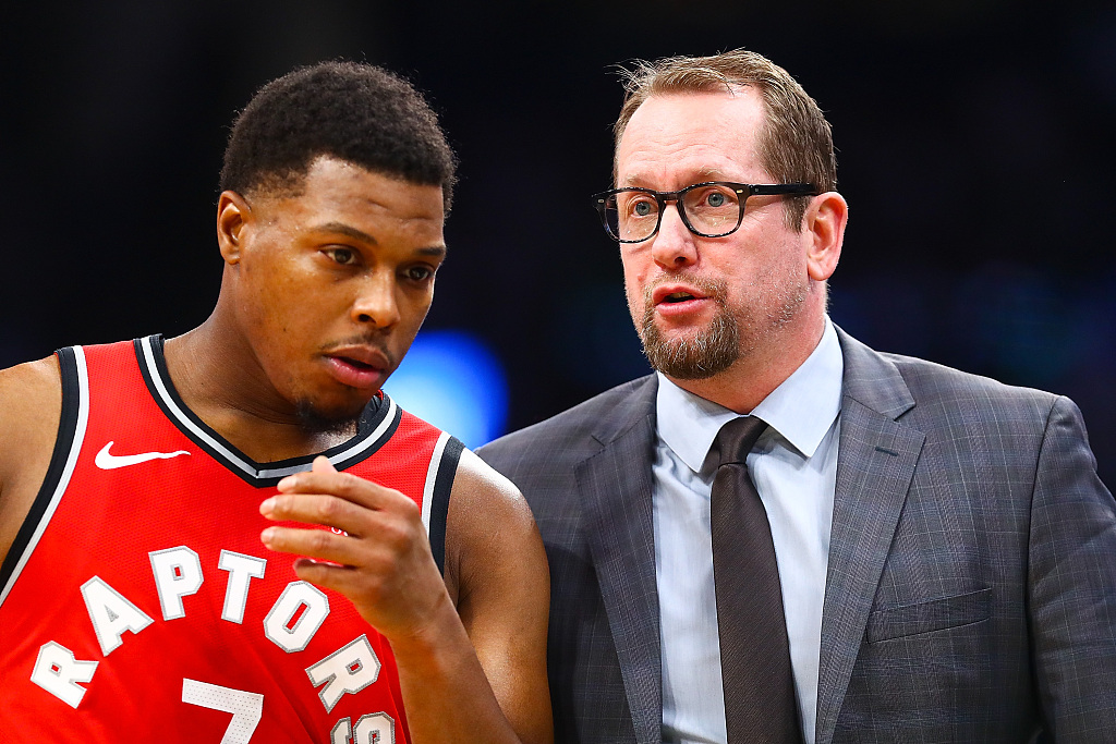 他们在面对 他们在面对